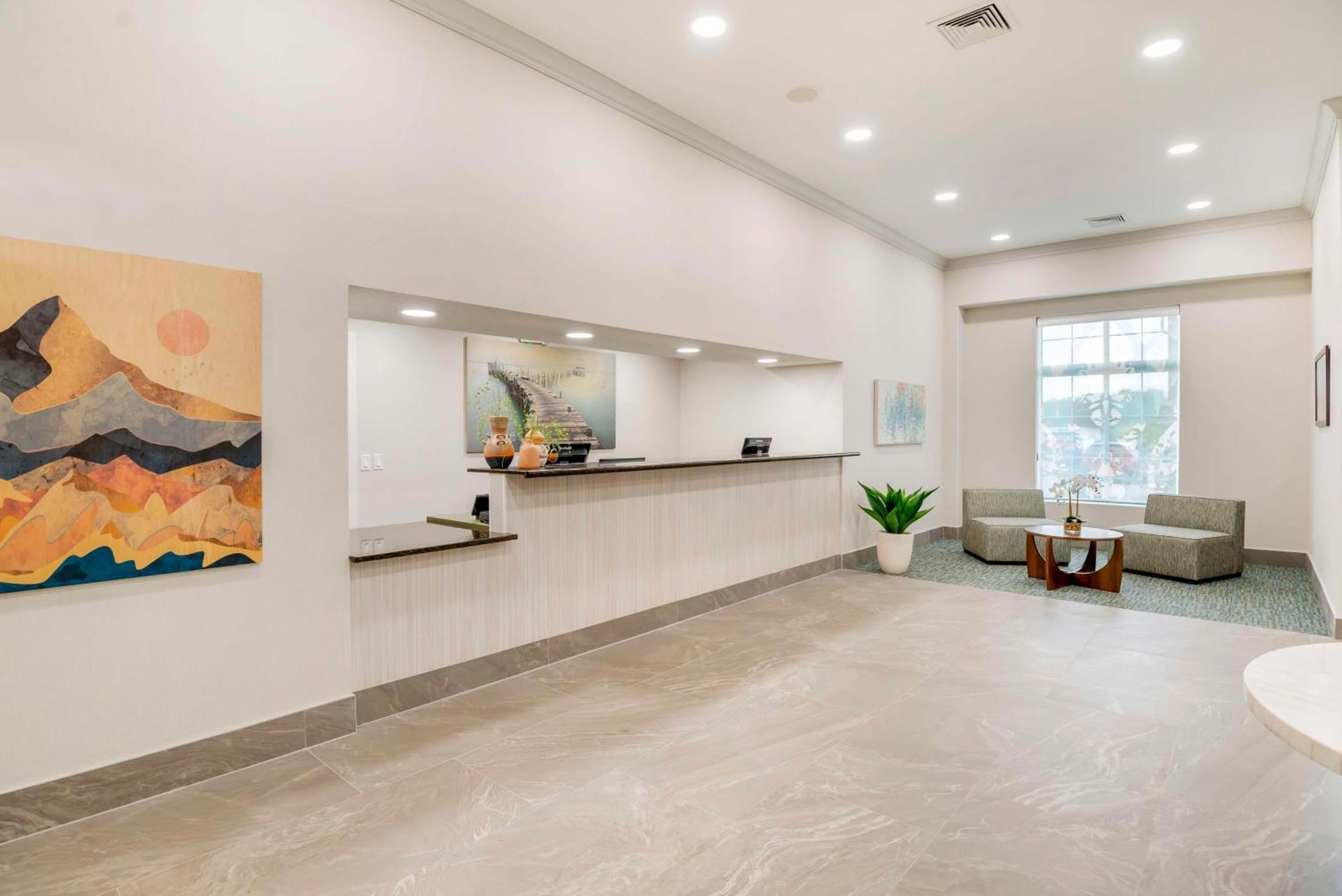 Best Western Plus Crossroads Inn & Suites Zion Crossroads Buitenkant foto